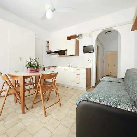 Barusso Aparthotel 3*